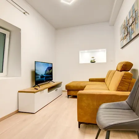 Casa Alessia פולה