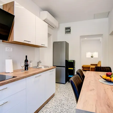 Casa Alessia * פולה