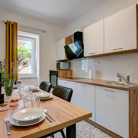 דירה Casa Alessia פולה